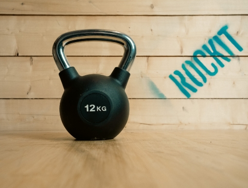 Εικόνα της Μαύρο Kettlebell 12 κιλά